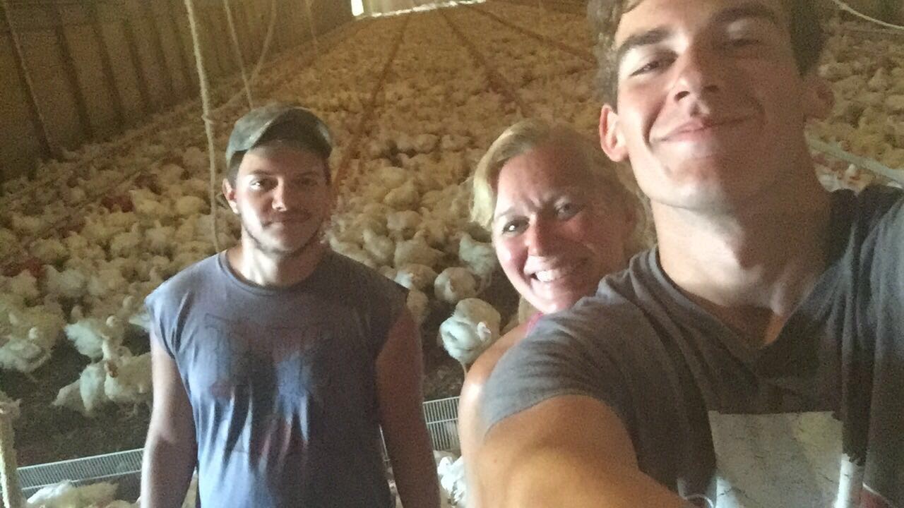 Odom-Chicken-Selfie