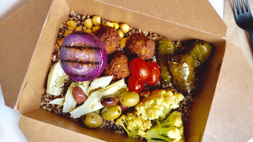 3 whole-foods-salad-bar-mediterranean-lunch